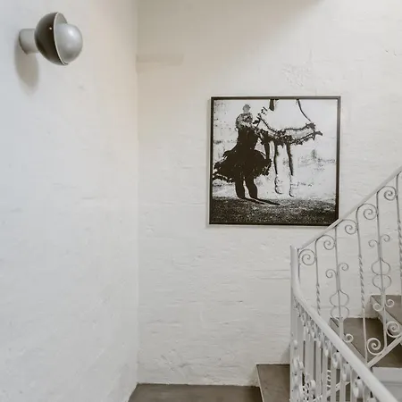 Scala By Vintage Valletta